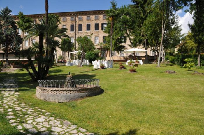 Hotel Il Cavalier D'Arpino Eksteriør bilde