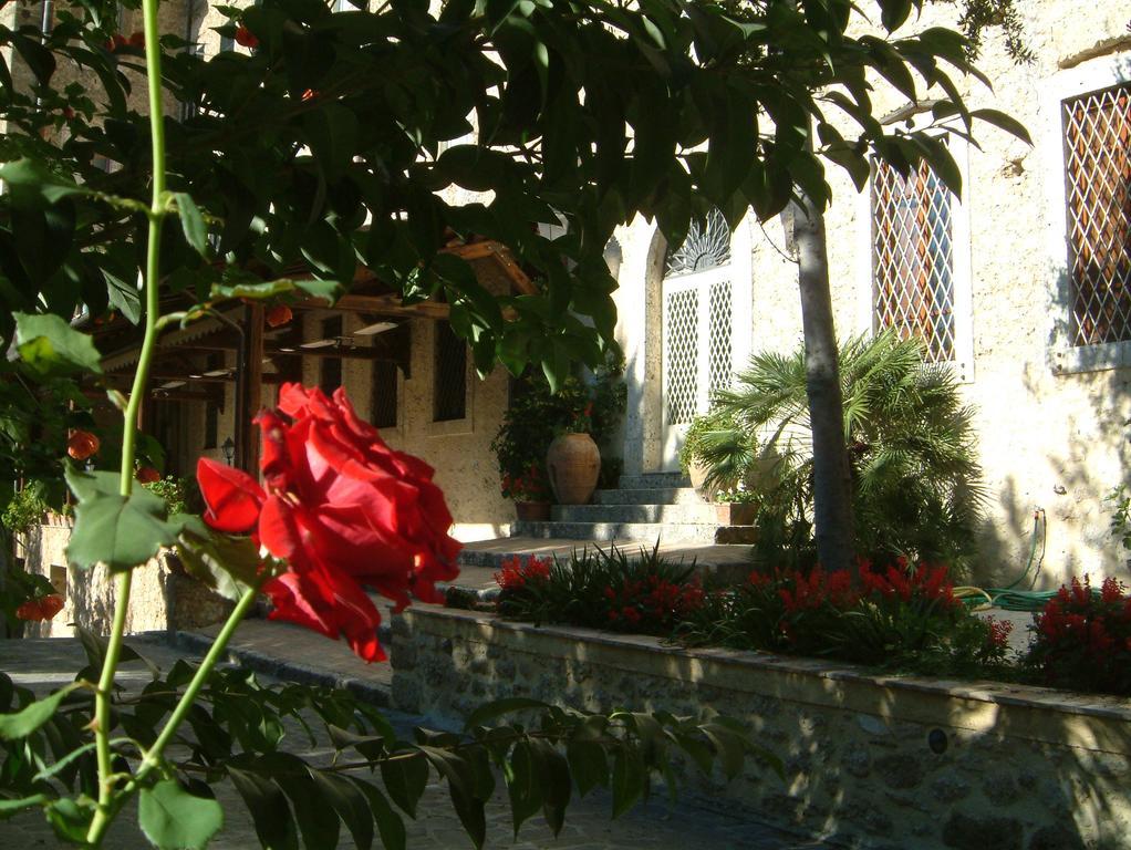 Hotel Il Cavalier D'Arpino Eksteriør bilde