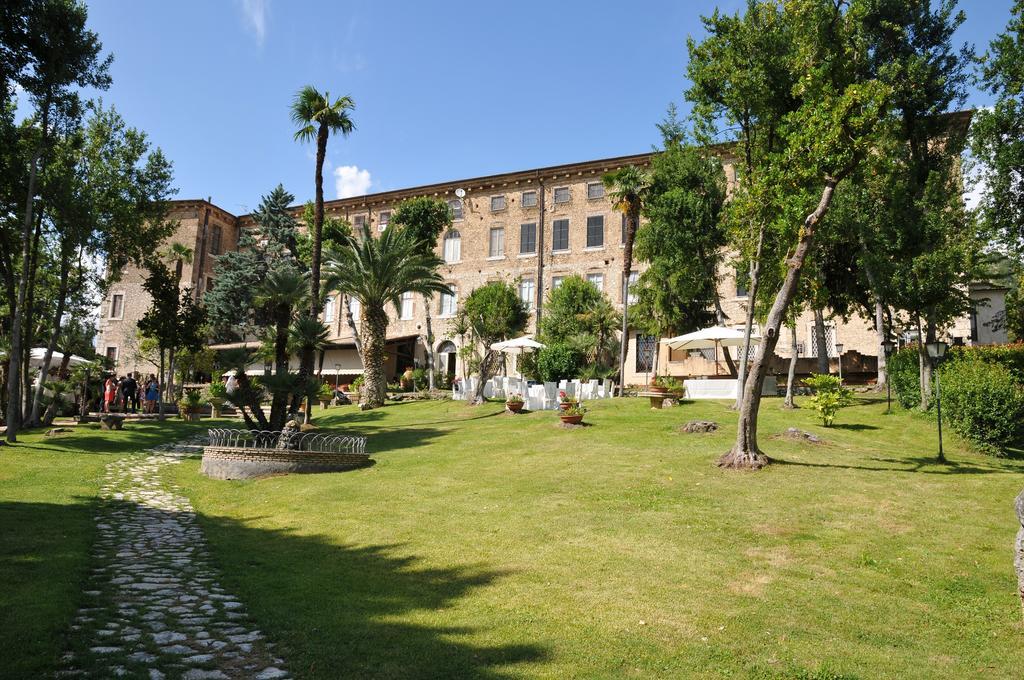 Hotel Il Cavalier D'Arpino Eksteriør bilde